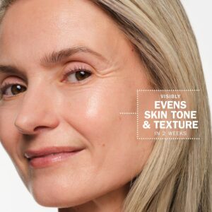 Olay Vitamin C Face Moisturiser Day Cream SPF 30, Skincare with Niacinamide 99% Purity Brightening Skin Care: Anti-Dark Spot Action, Evens, Hydrates Non-Greasy, Non-Sticky 50ml - Image 3